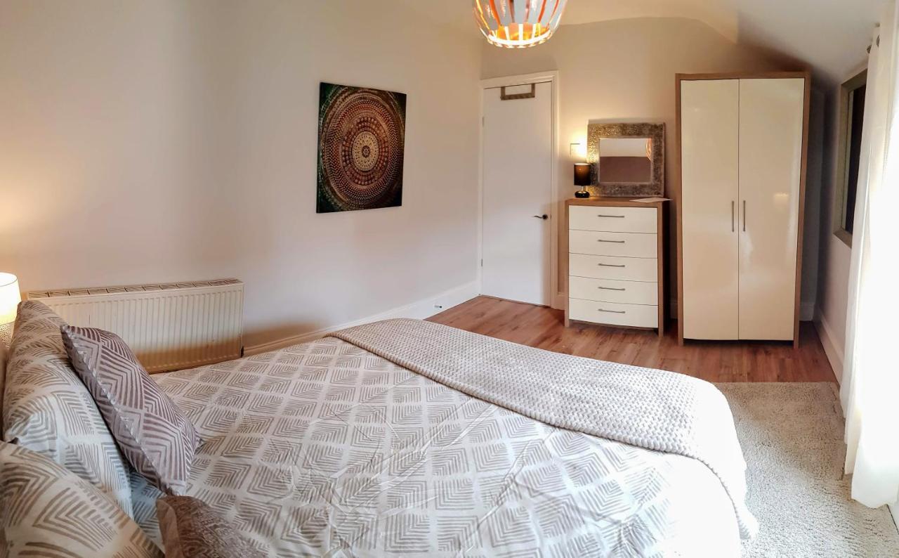 Cottage Grove Homestay Rooms Портсмут Екстер'єр фото